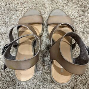 Women's Beige Sandals